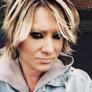 Meet your Posher, Nikki